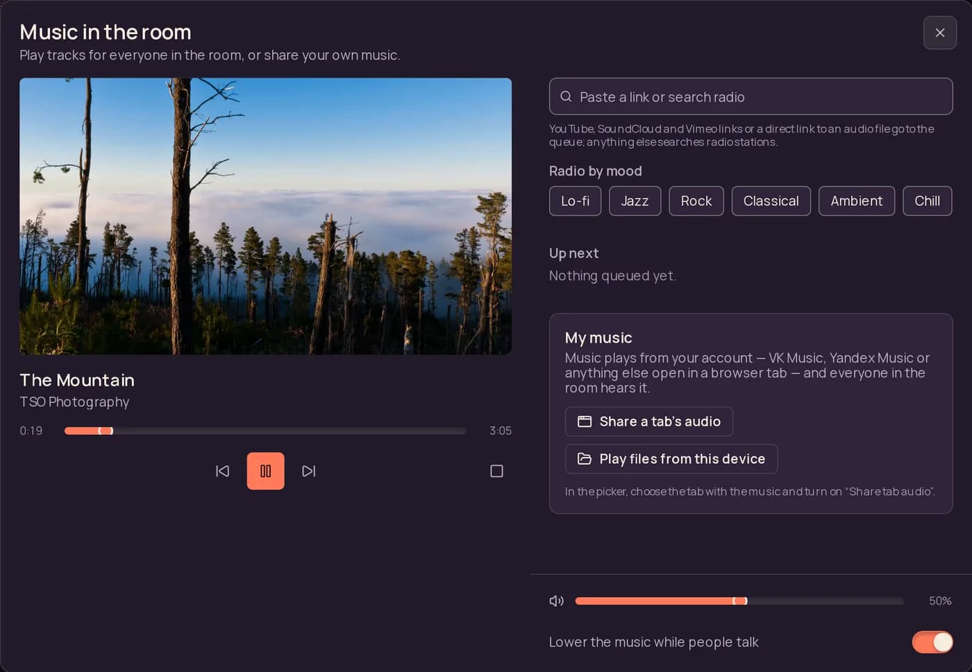 The Chatovo player: video, queue and radio
